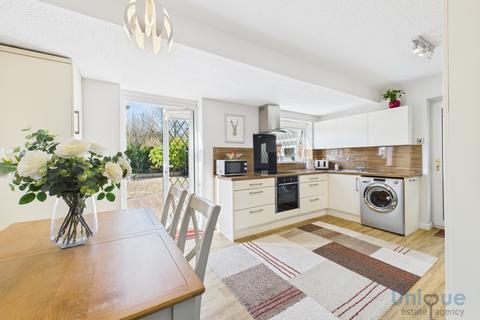 2 bedroom bungalow for sale, Broadway,  Fleetwood, FY7