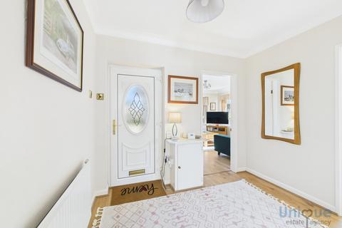 2 bedroom bungalow for sale, Broadway,  Fleetwood, FY7