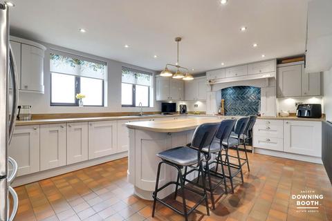 4 bedroom barn conversion for sale, Fosseway Lane, Lichfield WS13