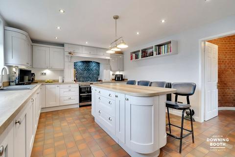 4 bedroom barn conversion for sale, Fosseway Lane, Lichfield WS13