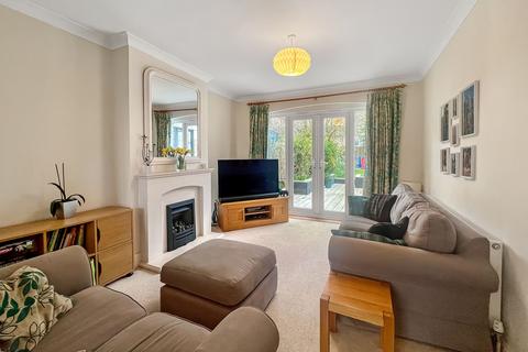 2 Rockhampton Road, South Croydon, CR2 7AQ