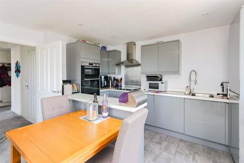 2 bedroom apartment to rent, Great Brier Leaze, Patchway, Bristol, South Gloucestershire, BS34