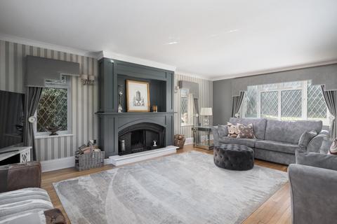 4 bedroom detached house for sale, Heath Road, Leighton Buzzard