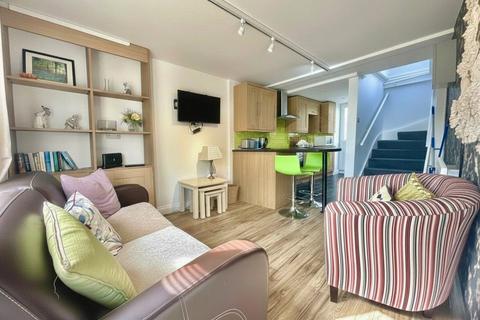 undefined, Park Row, Farnham, Surrey, GU9