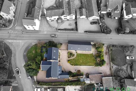 3 bedroom detached house for sale, Town End, Alfreton DE55