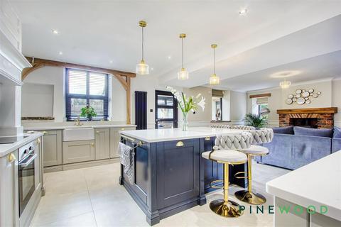 3 bedroom detached house for sale, Town End, Alfreton DE55