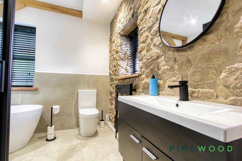 Family bathroom