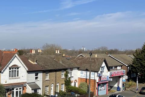48 Central Gardens, Morden, SM4 5SH