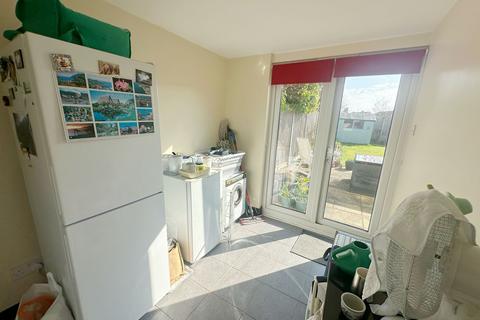 59 Rowallan Drive, Bedford, MK41 8AS