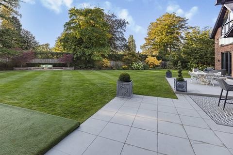 5 bedroom detached house for sale, South Downs Drive, Hale, WA14