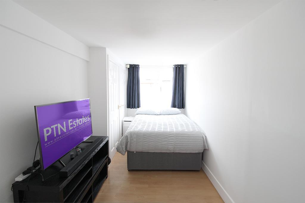 Bedroom 3.jpg