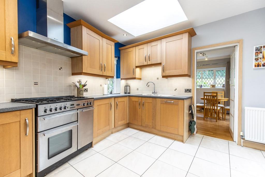 Ashdown Avenue38.jpg