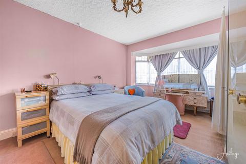 3 bedroom semi-detached house for sale, Ffynone Drive, Swansea
