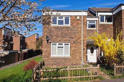 47 Browning Close, Basingstoke, RG24 9DQ