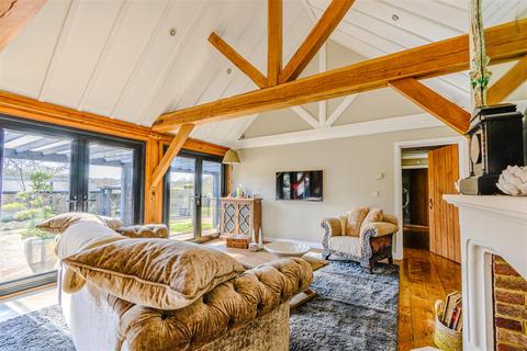 3 bedroom detached house for sale, Uckham Lane, Battle