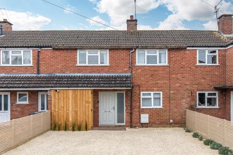48 Beech Road, Bromsgrove, B61 8NE