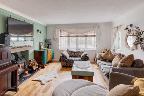 4 bedroom detached house for sale, Briar Close, Lickey End, Bromsgrove, Worcestershire, B60