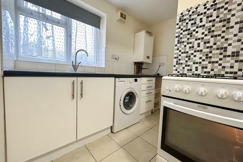 undefined, 1 Bedroom Apartment To Let - HP13