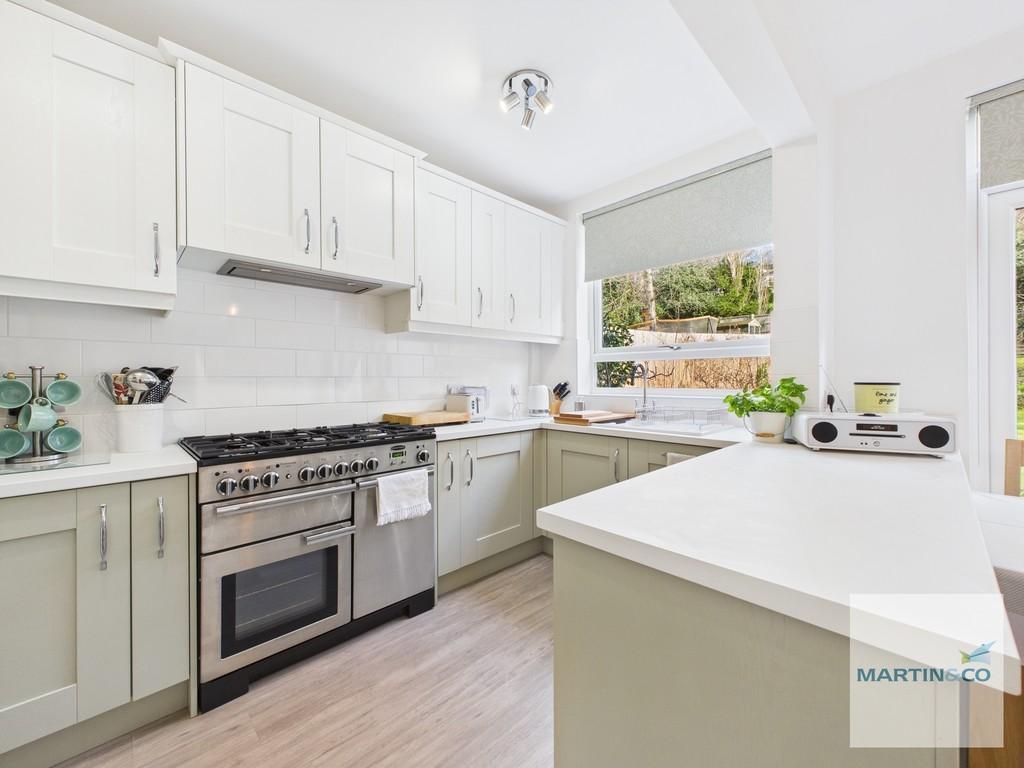 Kitchen Diner 1