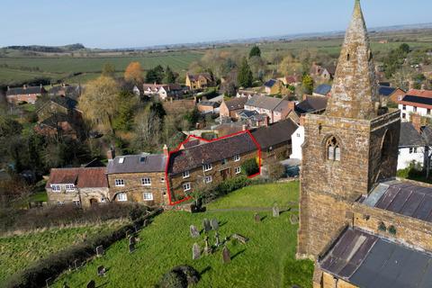 3 bedroom cottage for sale, Fenny Compton