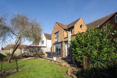 3 bedroom cottage for sale, Fenny Compton