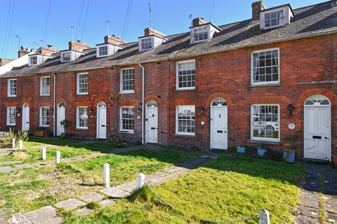 3 bedroom terraced house for sale, Military Road, Rye, East Sussex TN31 7NX