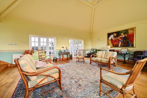 4 bedroom detached bungalow for sale, Iden Lock, Iden, Rye, East Sussex TN31 7QE