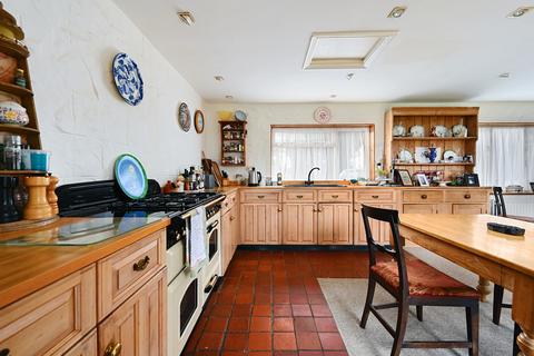 4 bedroom detached bungalow for sale, Iden Lock, Iden, Rye, East Sussex TN31 7QE