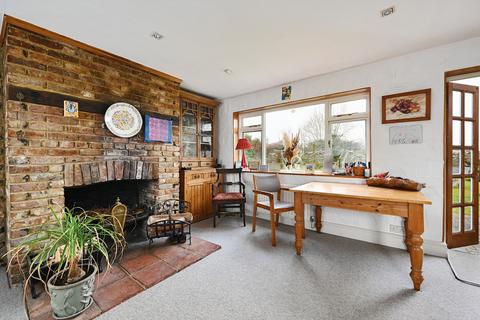 4 bedroom detached bungalow for sale, Iden Lock, Iden, Rye, East Sussex TN31 7QE