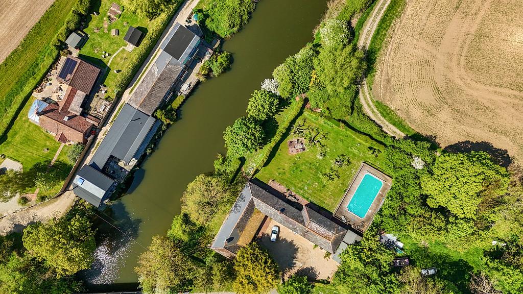Mons cottage Iden lock tn31 - drone (5)