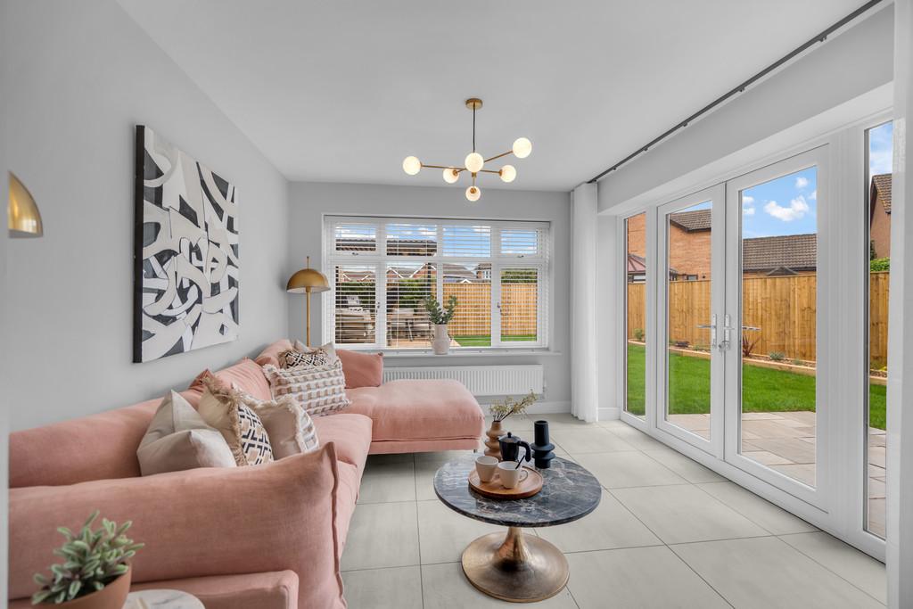 05 Amber Sunroom