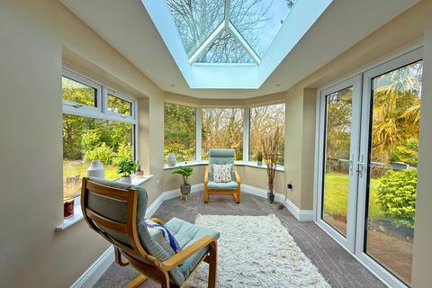 4 bedroom detached bungalow for sale, Hay Brow Crescent, Scarborough YO13
