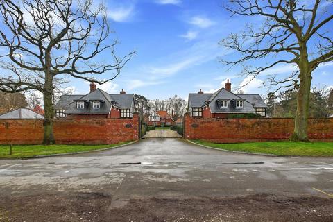 undefined, Petwood Oaks, Woodhall Spa LN10