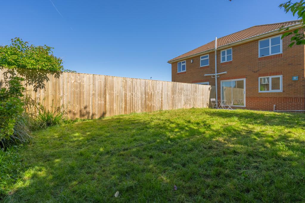 Stanley Park Drive, CH4 8 PQ (8)
