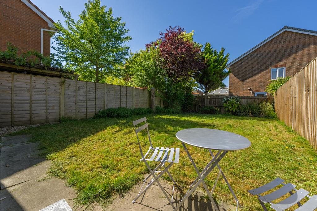 Stanley Park Drive, CH4 8 PQ (11)