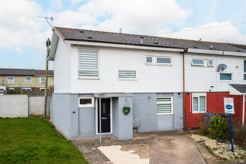 3 bedroom semi-detached house for sale, Hazlebarrow Crescent, Sheffield S8