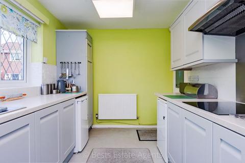 3 bedroom detached house for sale, Merevale Close, Clifton Park, Runcorn