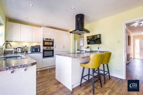 1 Gilpins Croft, Cheslyn Hay, Walsall, WS6 7PE