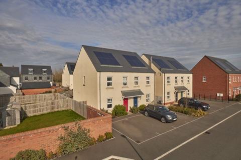 28 Fish Street, Exeter, EX2 7TR