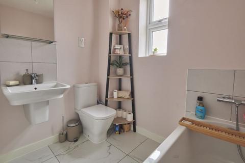 28 Fish Street, Exeter, EX2 7TR