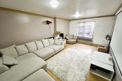 4 bedroom terraced house for sale, Glenridge Close, Astley Bridge