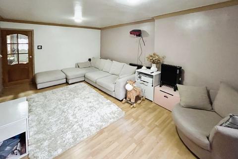 4 bedroom terraced house for sale, Glenridge Close, Astley Bridge