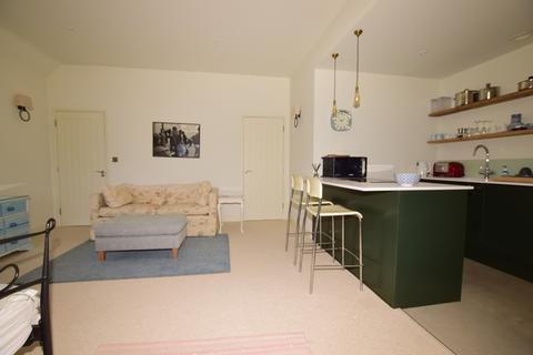 1 bedroom barn to rent, Walliswood Dorking RH5