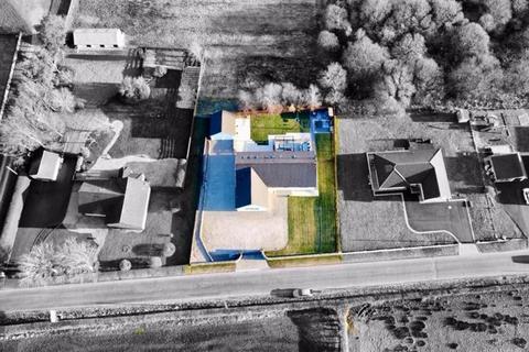 Airlie Crosshands, Mauchline, KA5 5TP