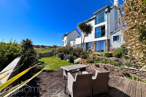 15 Bethan View, Perranporth, TR6 0FB