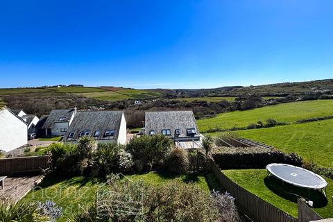 15 Bethan View, Perranporth, TR6 0FB