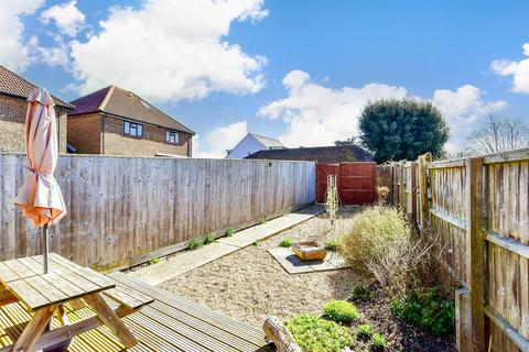 2 bedroom end of terrace house for sale, Tennyson Close, Yarmouth, Isle of Wight