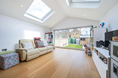 86 Durlston Road, Kingston Upon Thames, KT2 5RU