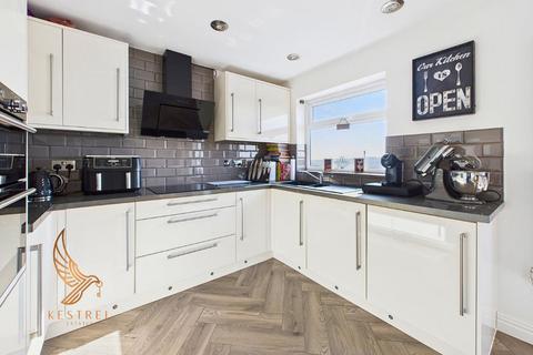 3 bedroom semi-detached house for sale, Hanbury Close, Barnsley S71