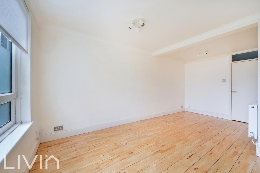 Bramley hill, 18, 3 19.jpg